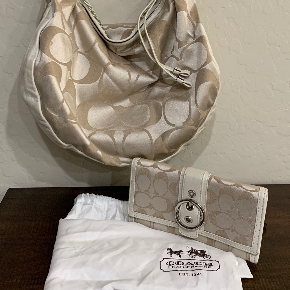 Coach purse